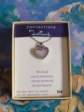 Connections From Hallmark Floating Locket Necklace 💖 NEW IN BOX
